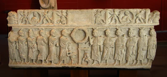 Sarkophag zeigt die Anastasis